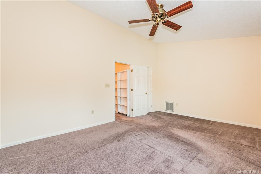 5003 Sharon Road, Unit T Charlotte, NC 28210 - Photo 19 of 29