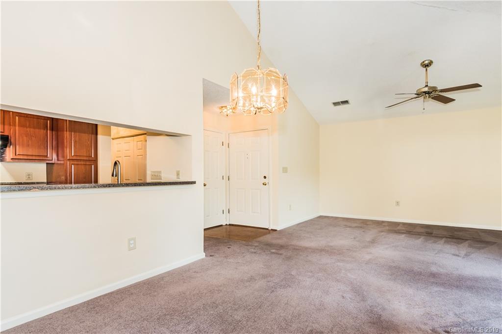 5003 Sharon Road, Unit T Charlotte, NC 28210 - Photo 6 of 29