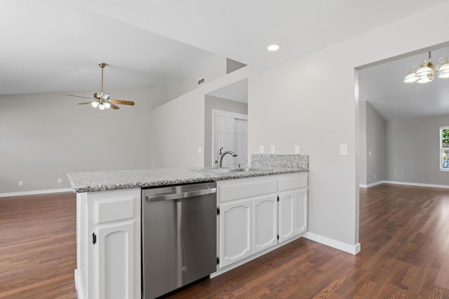 620 Teesdale Road Yuba City, CA 95991 - Photo 13 of 48