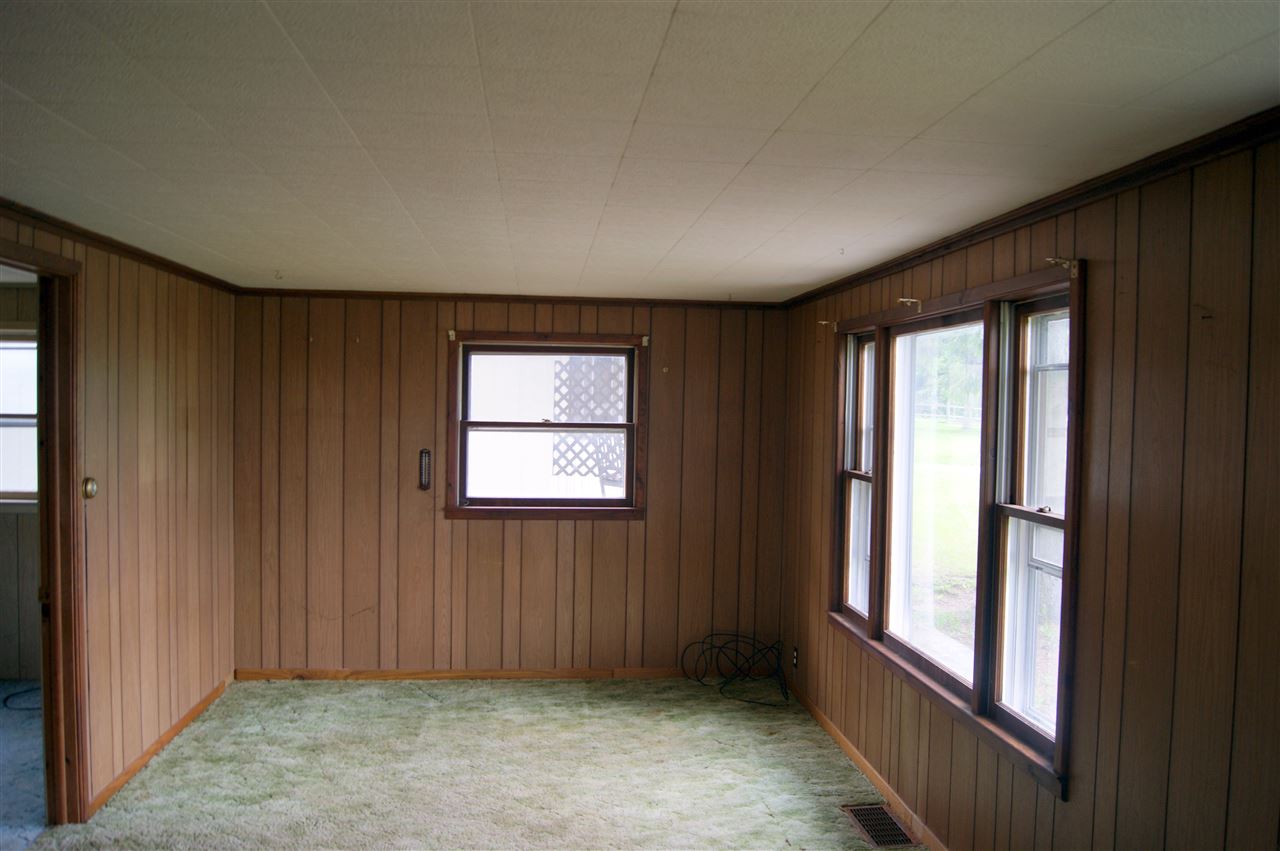 4909 Francis Road Hale, MI 48739 - Photo 12 of 16 1803057-13.JPG