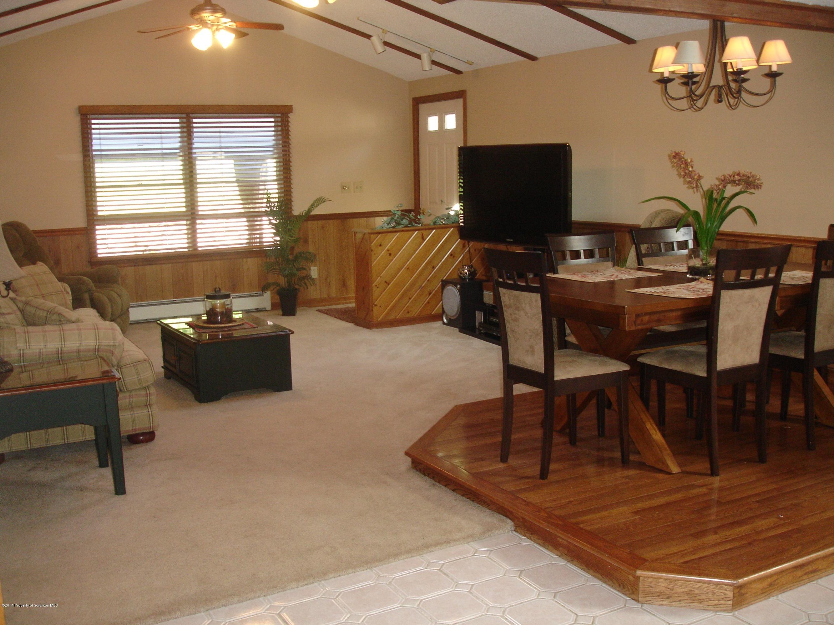 271 Wimmers Road Lake Ariel, PA 18436 - Photo 4 of 28 Gallery Image 4