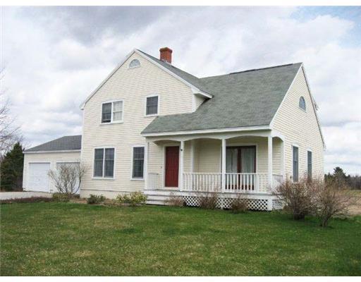 471 North Road Yarmouth, ME 04096 - Photo 1 of 16 Exterior Front.