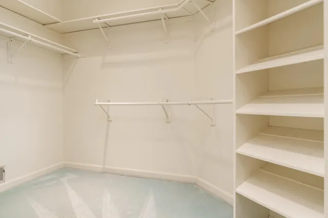 $1,200,000 | 1637 Coachman Drive, Rockford, IL 61107