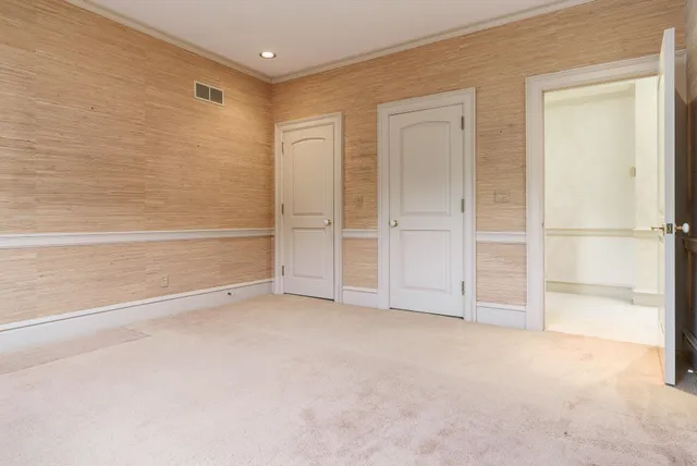 $1,200,000 | 1637 Coachman Drive, Rockford, IL 61107