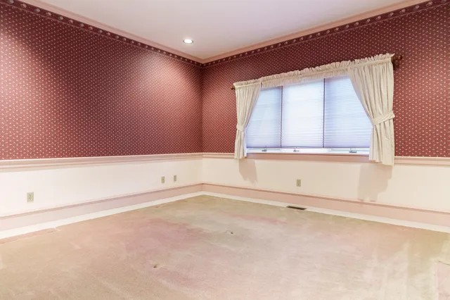 $1,200,000 | 1637 Coachman Drive, Rockford, IL 61107