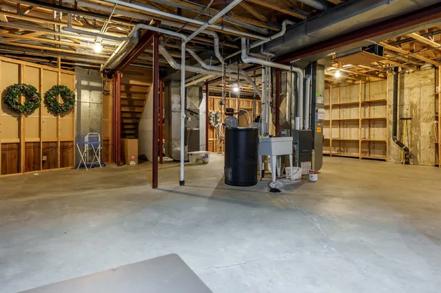 $1,200,000 | 1637 Coachman Drive, Rockford, IL 61107