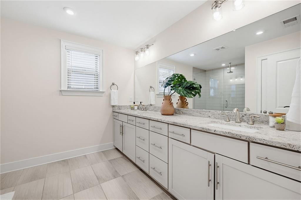 2059 Falls Park Way Decatur, GA 30033 - Photo 19 of 37