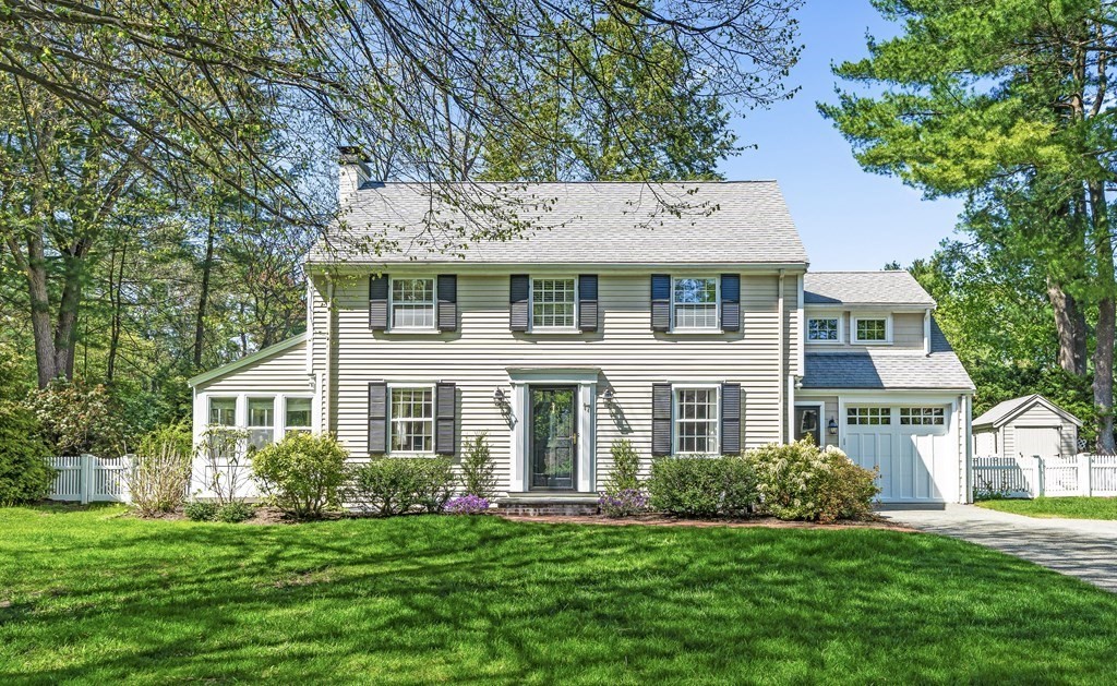 17 Berkeley Road Wellesley, MA 02482 - Photo 1 of 26