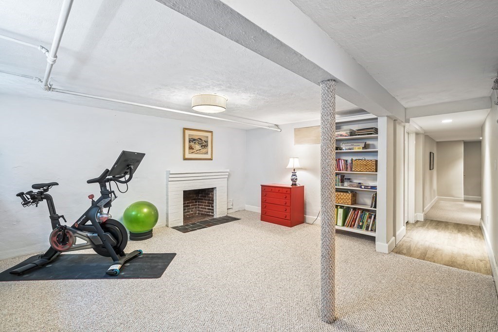 17 Berkeley Road Wellesley, MA 02482 - Photo 22 of 26