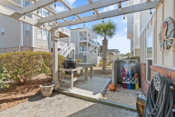 $949,000 | 6281 Basilwood Drive Southwest, Ocean Isle Beach, NC 28469