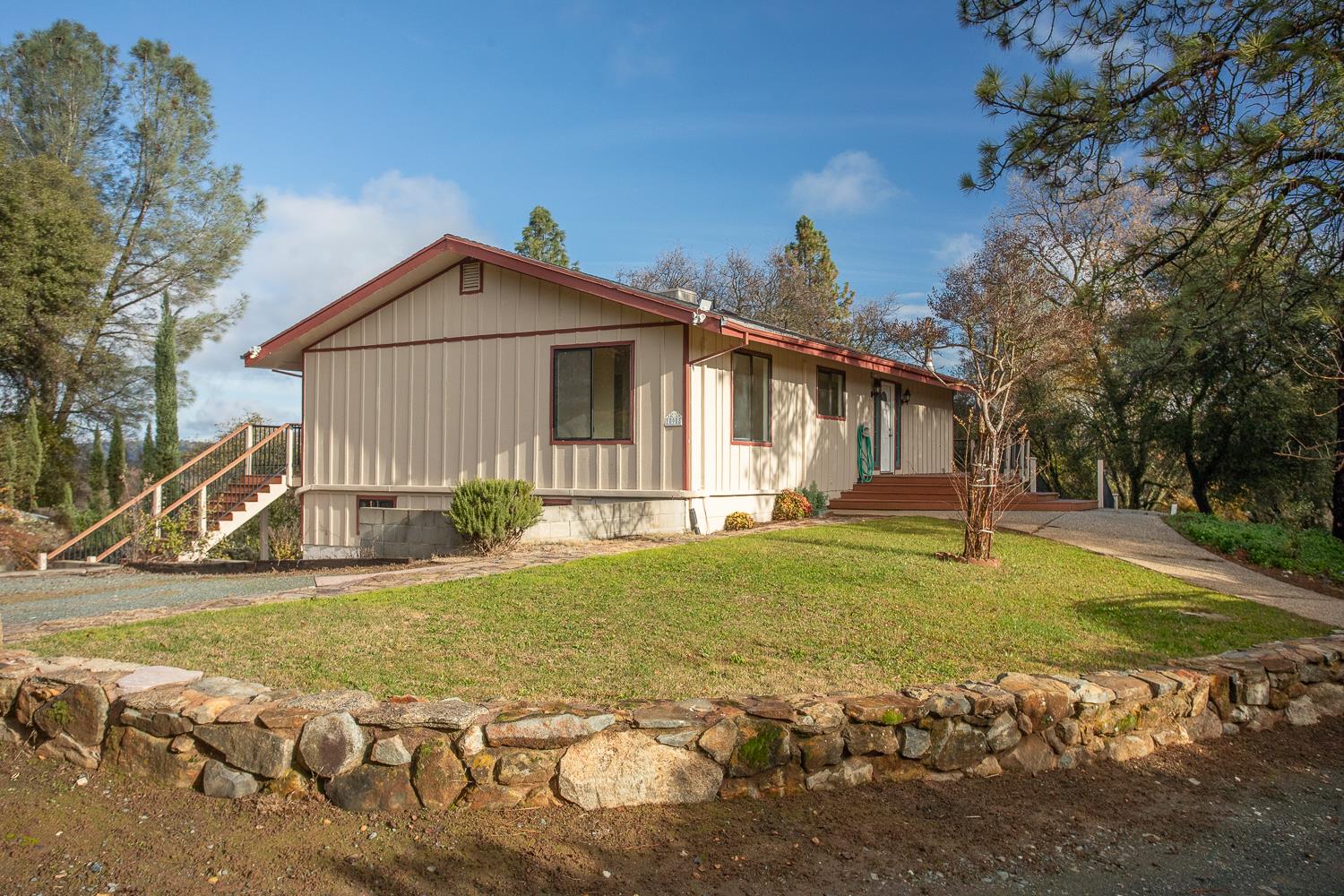10988 Pleasant Valley Road Penn Valley, CA 95946 - Photo 28 of 90