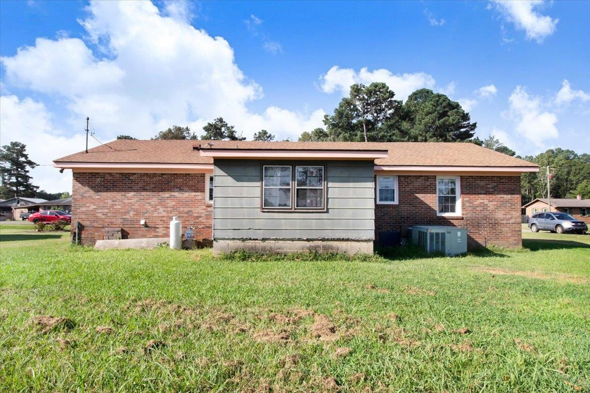 132 West Pine Forest Road Mount Olive, NC 28365 - Photo 17 of 19 Photo 17