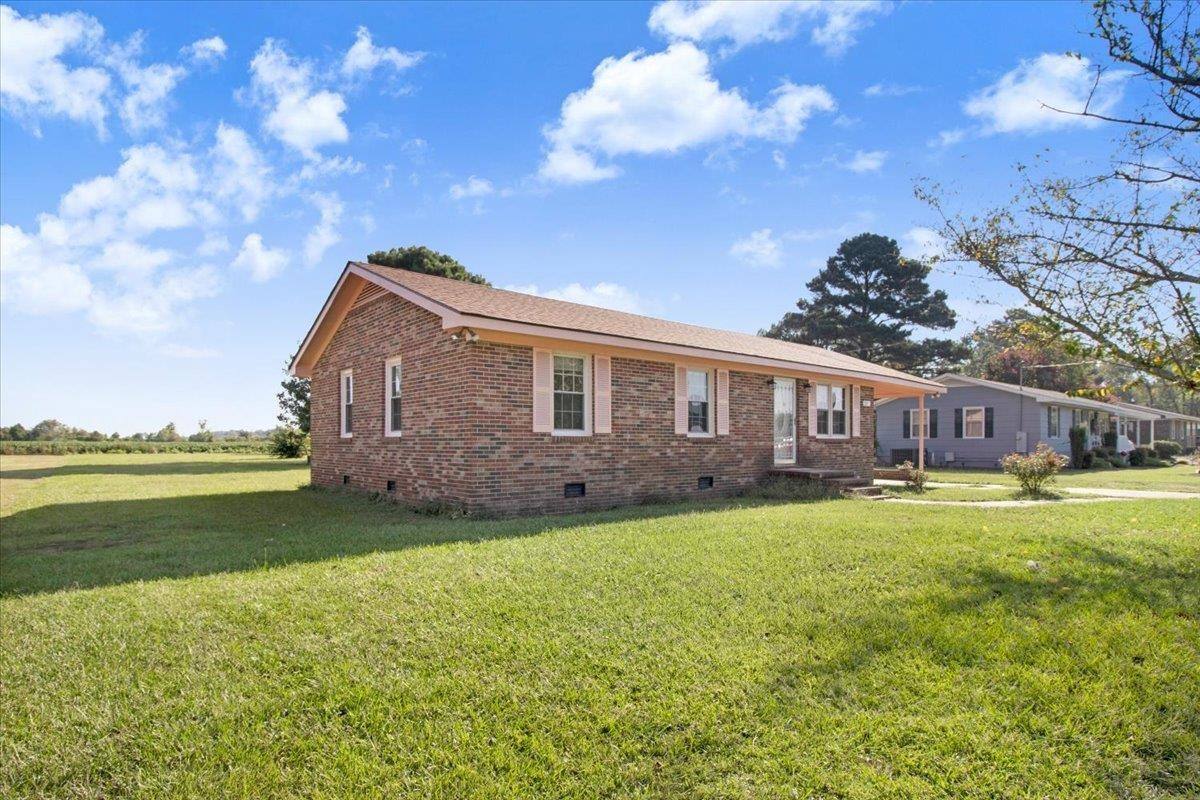 132 West Pine Forest Road Mount Olive, NC 28365 - Photo 2 of 19 Photo 2