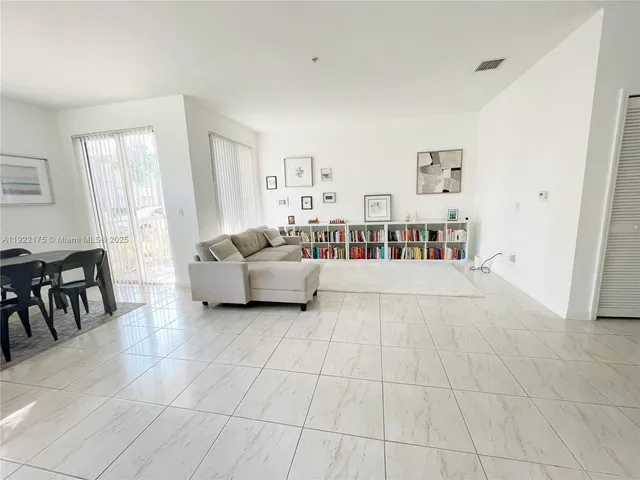 $390,000 | 4331 Southwest 160th Avenue, Unit 102, Miramar, FL 33027