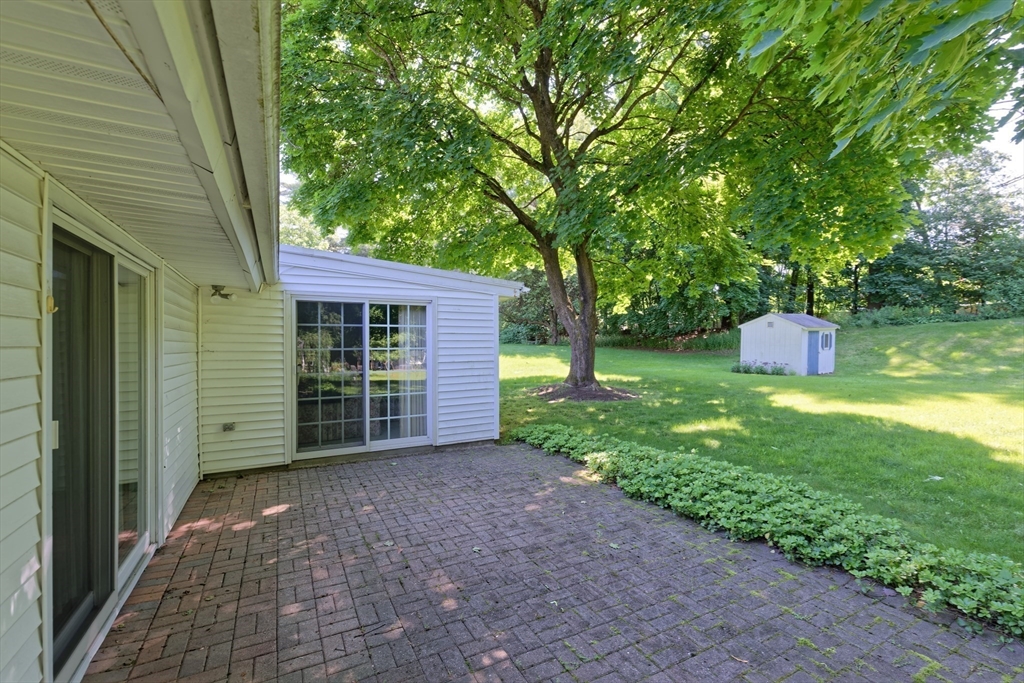 21 Terri Road Framingham, MA 01701 - Photo 29 of 37 Gallery Image 29