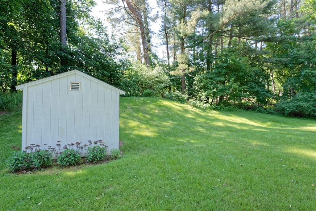 21 Terri Road Framingham, MA 01701 - Photo 35 of 37 Gallery Image 35