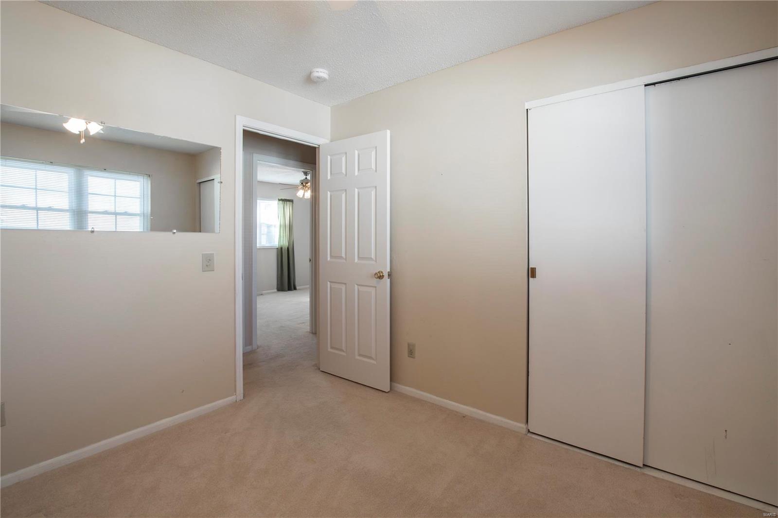 5005 Kerth Road St. Louis, MO 63128 - Photo 14 of 27 Gallery Image 14