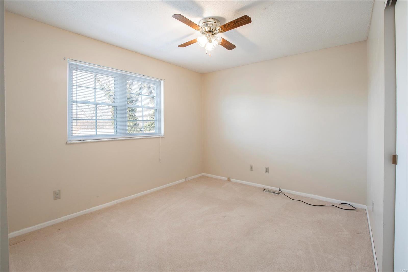 5005 Kerth Road St. Louis, MO 63128 - Photo 16 of 27 Gallery Image 16