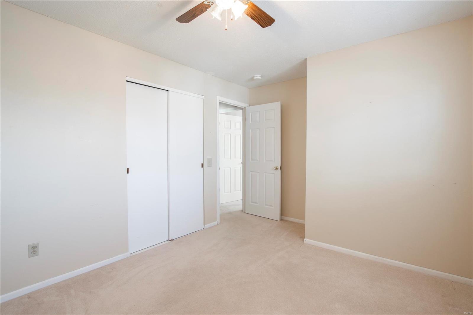 5005 Kerth Road St. Louis, MO 63128 - Photo 17 of 27 Gallery Image 17