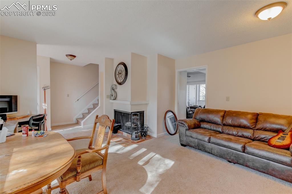 402 Raspberry Lane Monument, CO 80132 - Photo 23 of 35