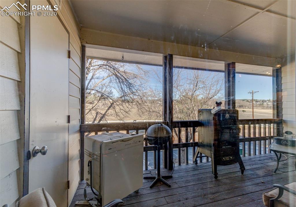 402 Raspberry Lane Monument, CO 80132 - Photo 33 of 35