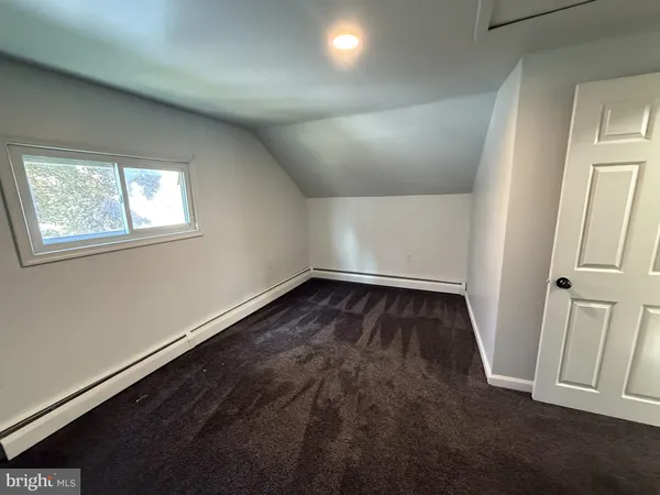 $3,000 | 5 Nickelhill Lane, Levittown, PA 19054