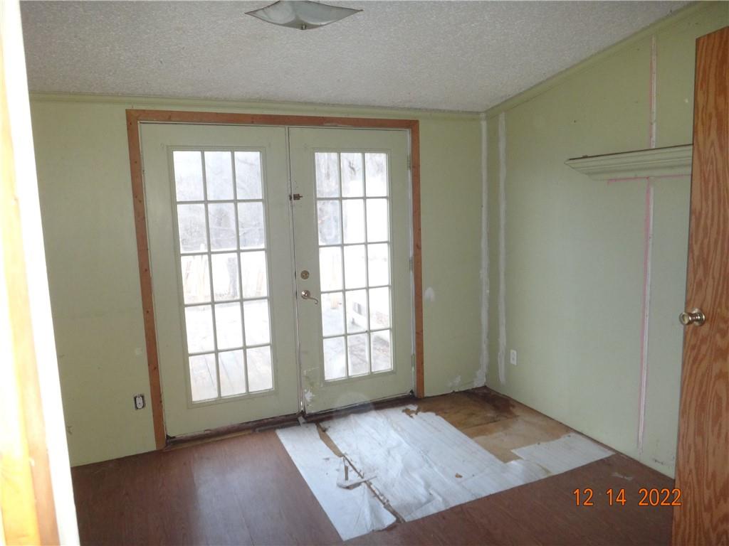 471 Millburn Road Mercer, PA 16137 - Photo 12 of 24 an empty room with windows
