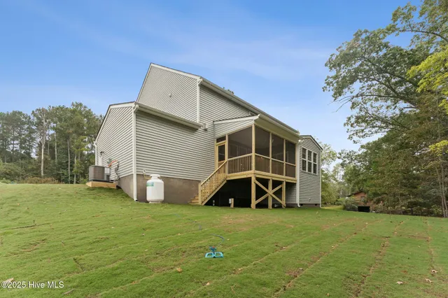 $599,990 | 231 Dona Drive, Carthage, NC 28327