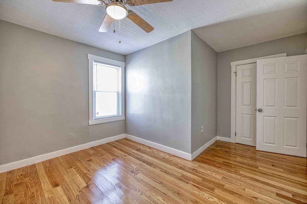425 Anthony Street, Unit 1 Fall River, MA 02721 - Photo 9 of 15