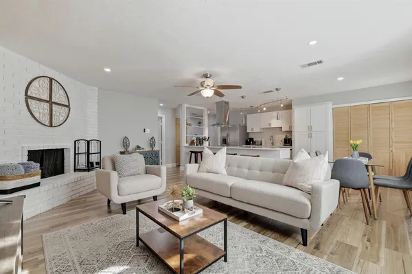 $4,500 | 5112 Arbor Glen Road, The Colony, TX 75056