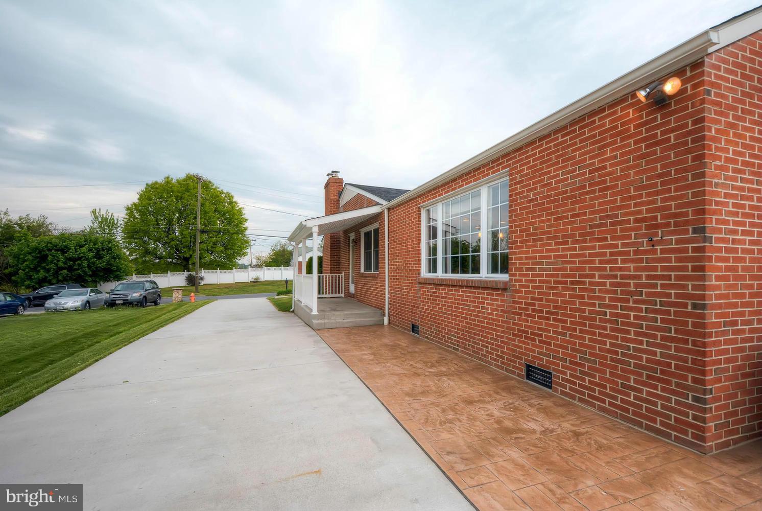4103 Kahlston Road Baltimore, MD 21236 - Photo 27 of 30 Oversized Driveway