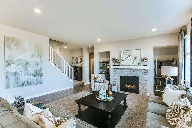 $659,990 | 3744 Brookside Drive, Chaska, MN 55318