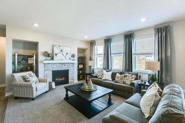 $659,990 | 3744 Brookside Drive, Chaska, MN 55318