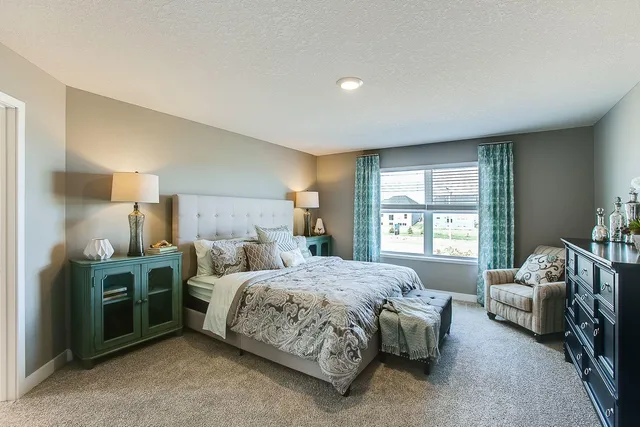 $709,114 | 3744 Brookside Drive, Chaska, MN 55318