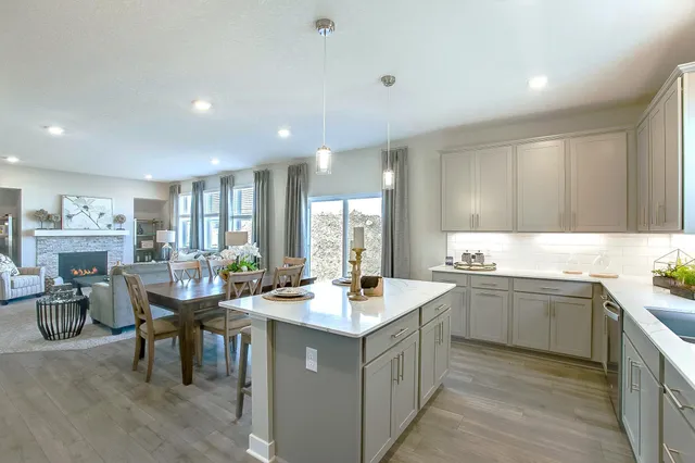 $709,114 | 3744 Brookside Drive, Chaska, MN 55318