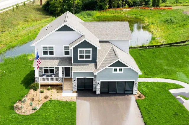 $659,990 | 3744 Brookside Drive, Chaska, MN 55318