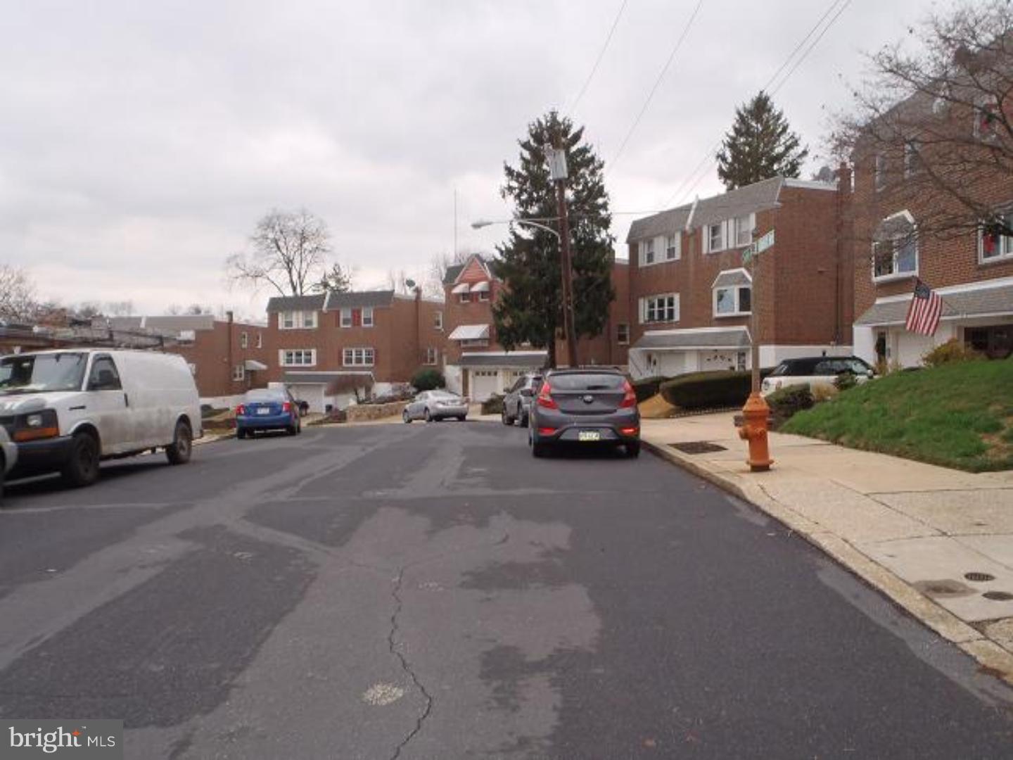 7033 Voigt Road Philadelphia, PA 19128 - Photo 3 of 19 Gallery Image 3