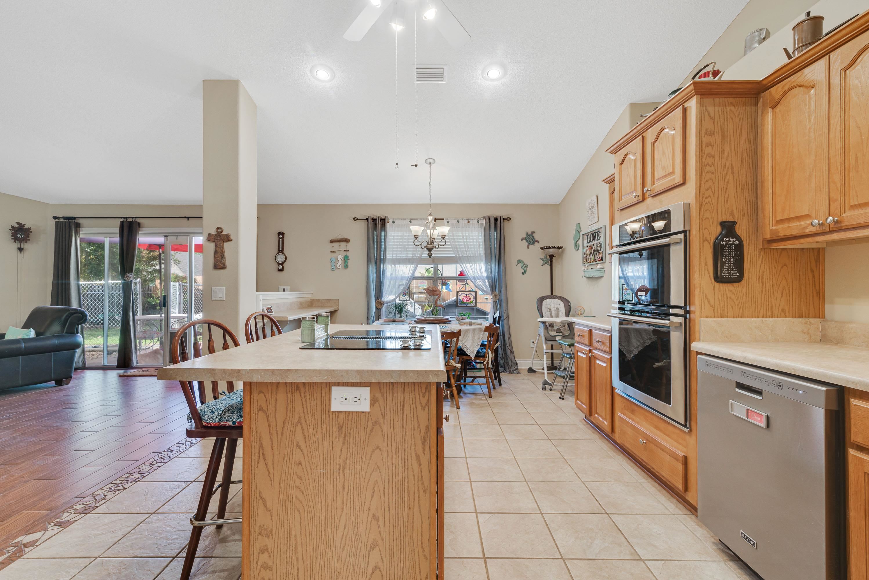 537 Sheffield Avenue Foley, AL 36535 - Photo 4 of 34