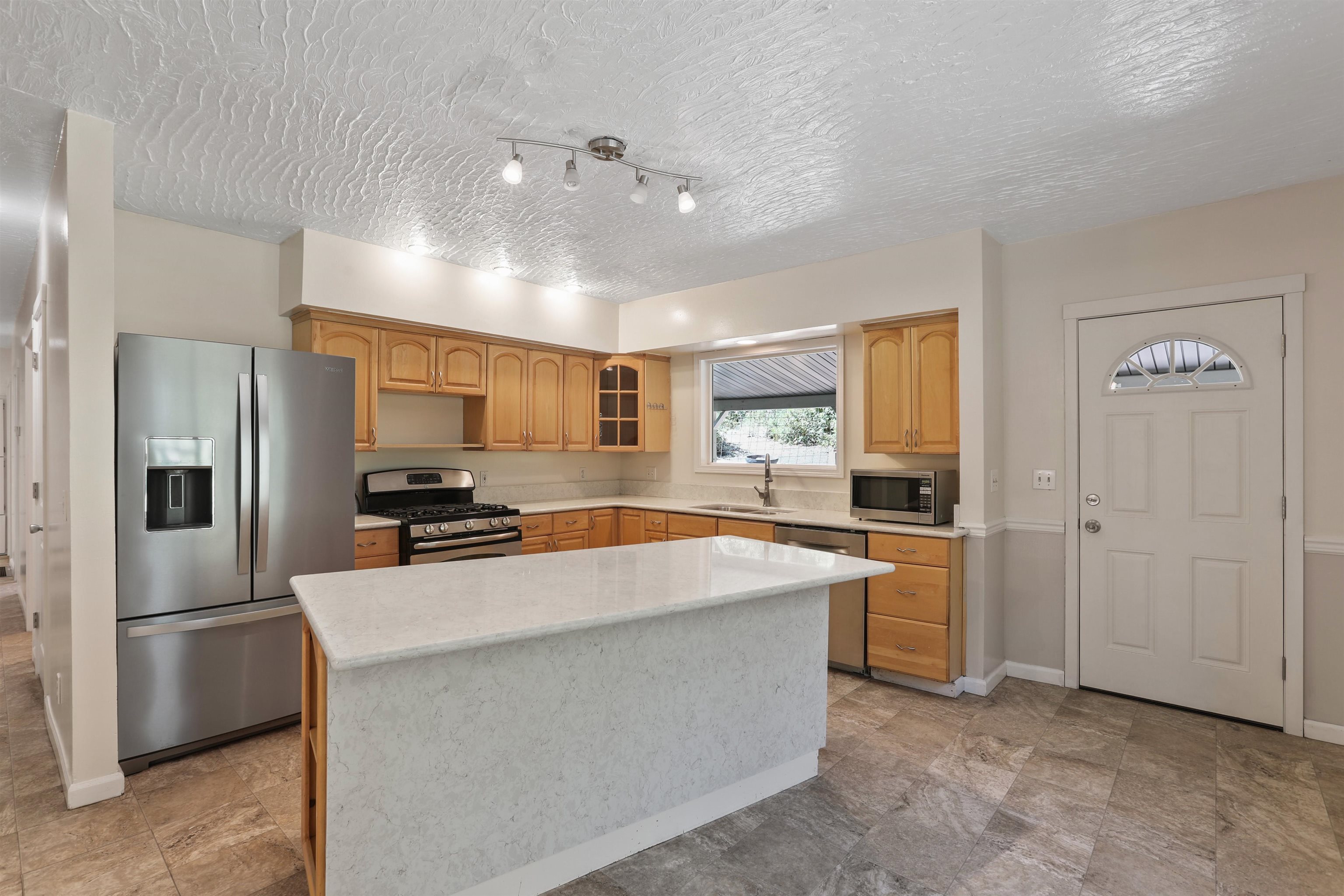 17221 North Little Spokane Drive Colbert, WA 99005 - Photo 4 of 29