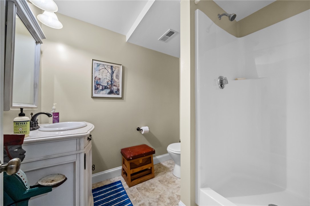 1158 Sisson Road Coventry, RI 02827 - Photo 31 of 50