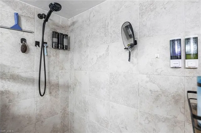 $649,000 | 2667 River Reach Drive, Naples, FL 34104