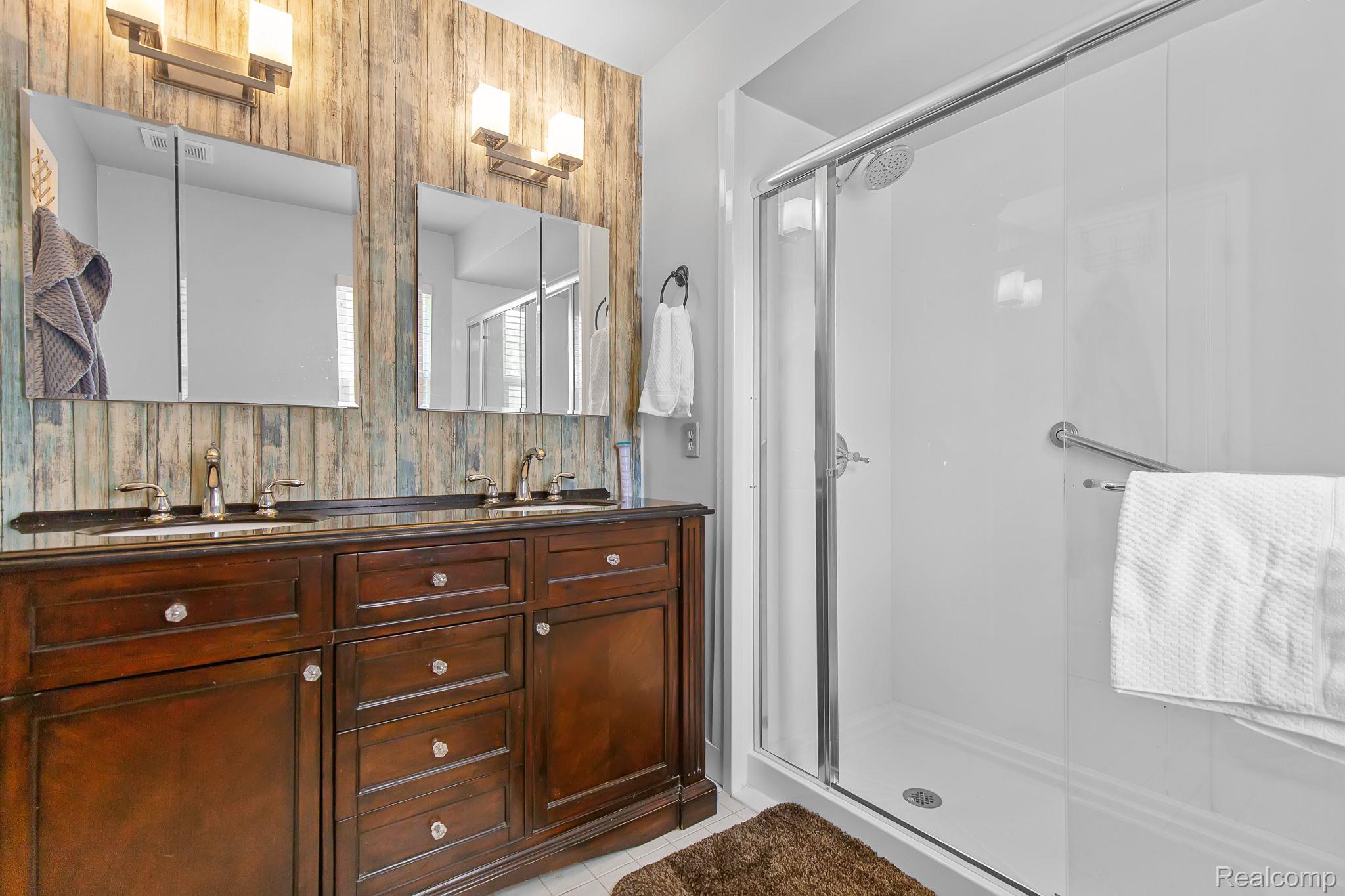 1556 Dunston Road Canton, MI 48188 - Photo 27 of 32 Gallery Image 27