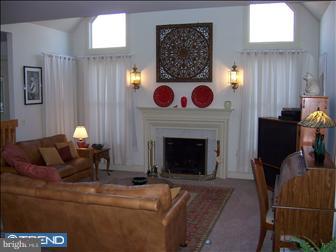 12 Ginger Road Chesterfield, NJ 08515 - Photo 4 of 6 Living Room