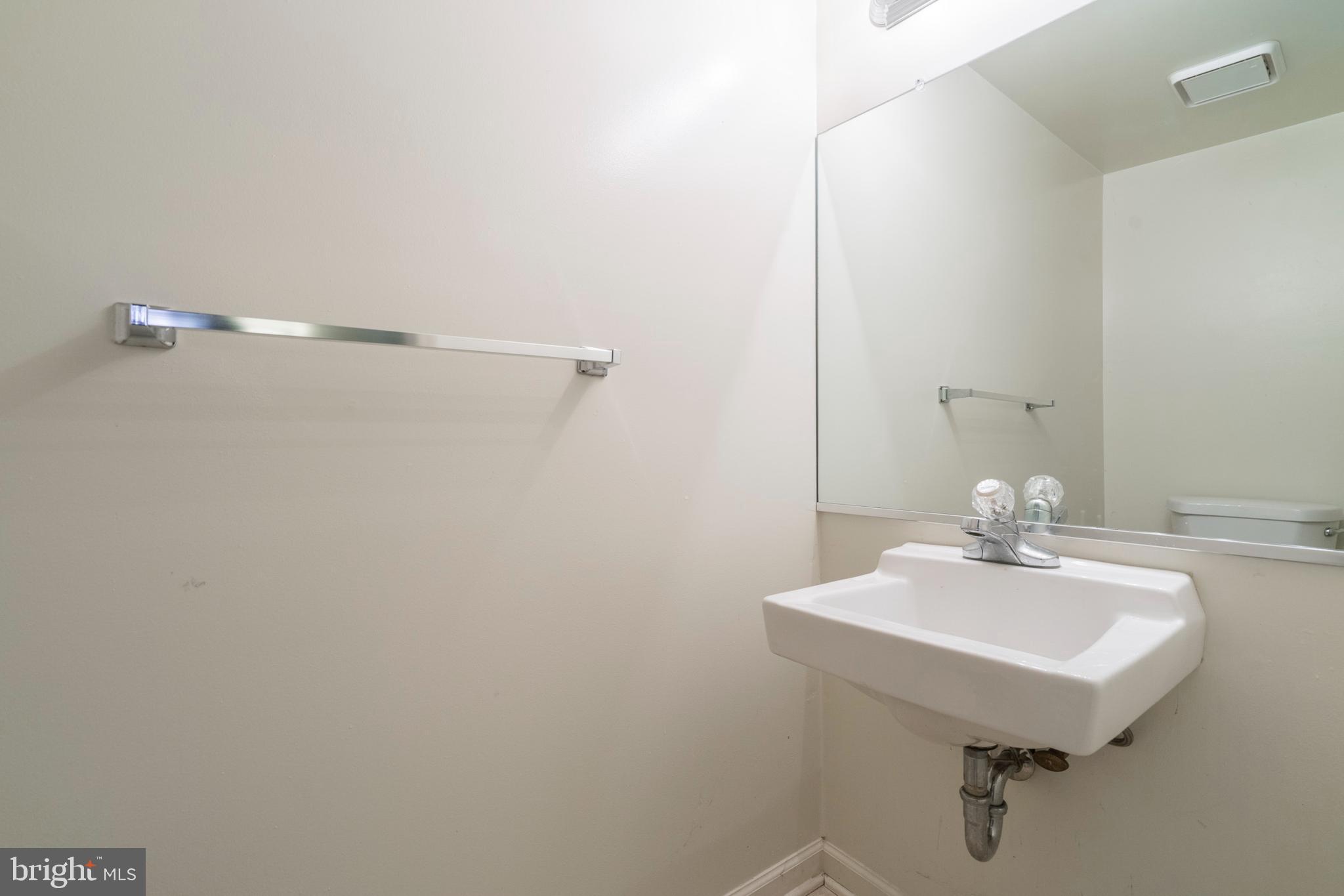9 Ramsgate Court, Unit 209 U9 Blue Bell, PA 19422 - Photo 30 of 48 Gallery Image 30