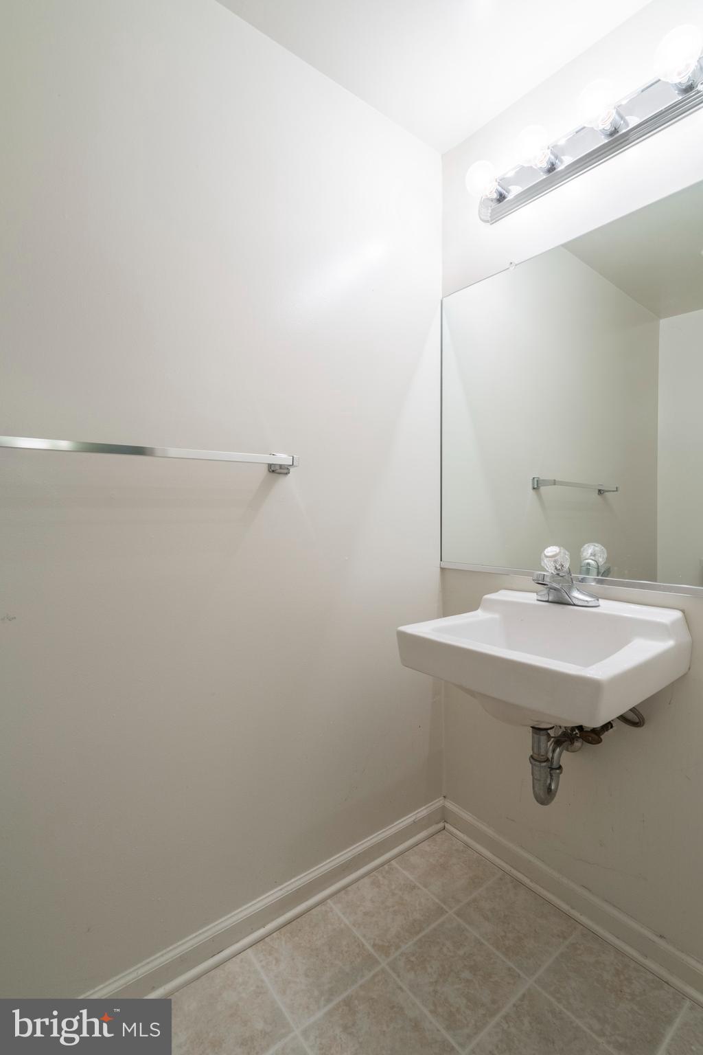 9 Ramsgate Court, Unit 209 U9 Blue Bell, PA 19422 - Photo 31 of 48 Gallery Image 31