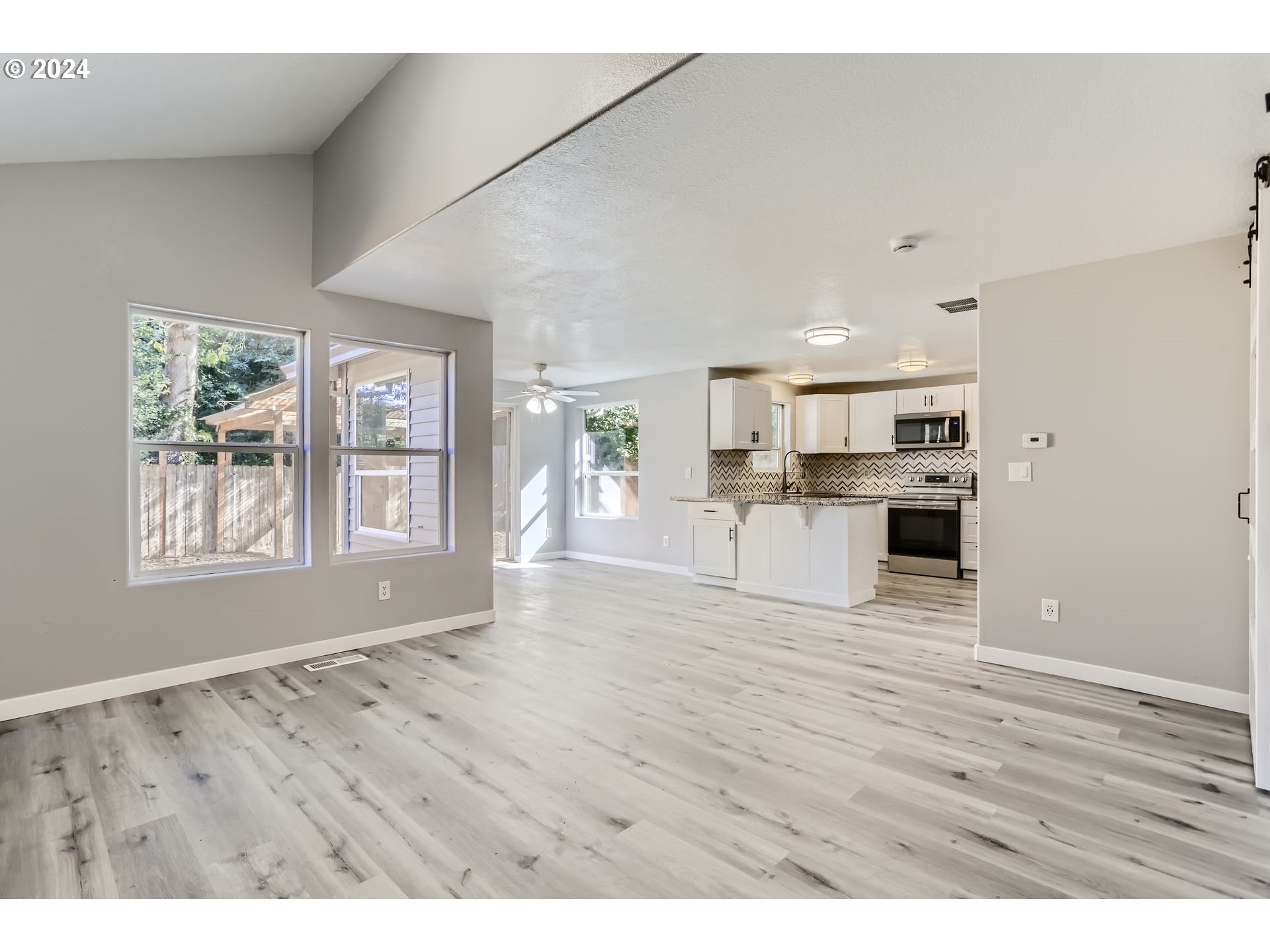 3944 Southeast 154th Place Portland, OR 97236 - Photo 6 of 27