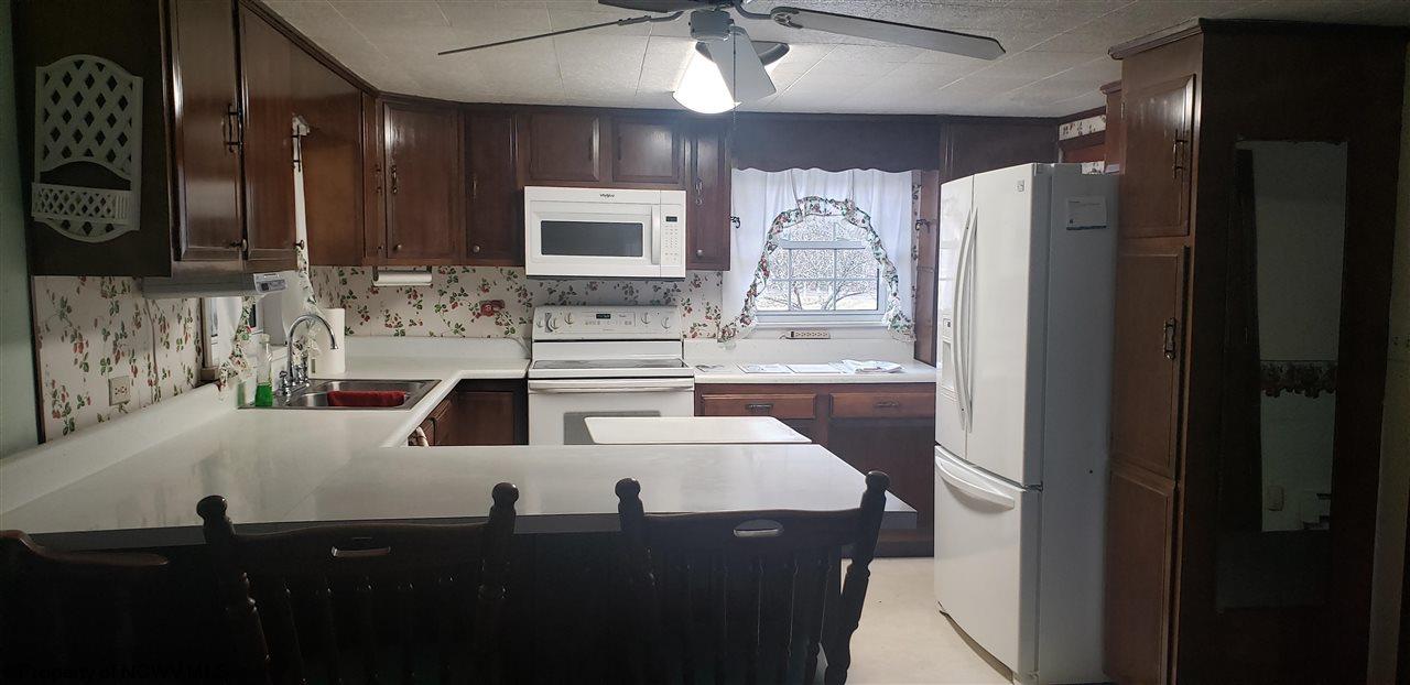 586 Mods Run Road Mannington, WV 26582 - Photo 14 of 27 Gallery Image 14