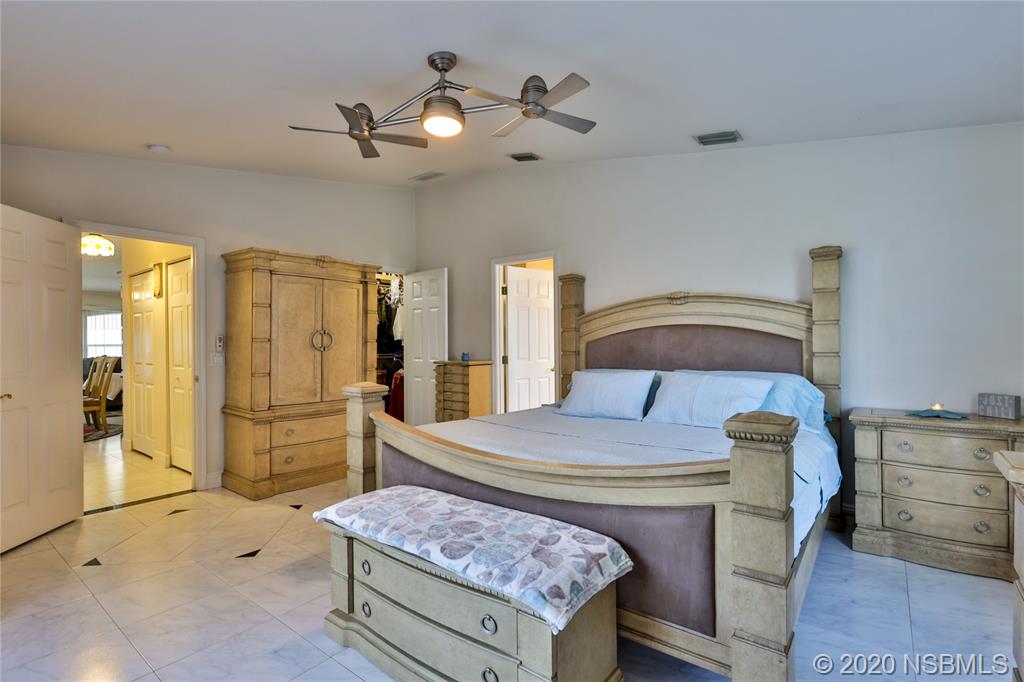 2904 Unity Tree Drive Edgewater, FL 32141 - Photo 18 of 40 Gallery Image 18