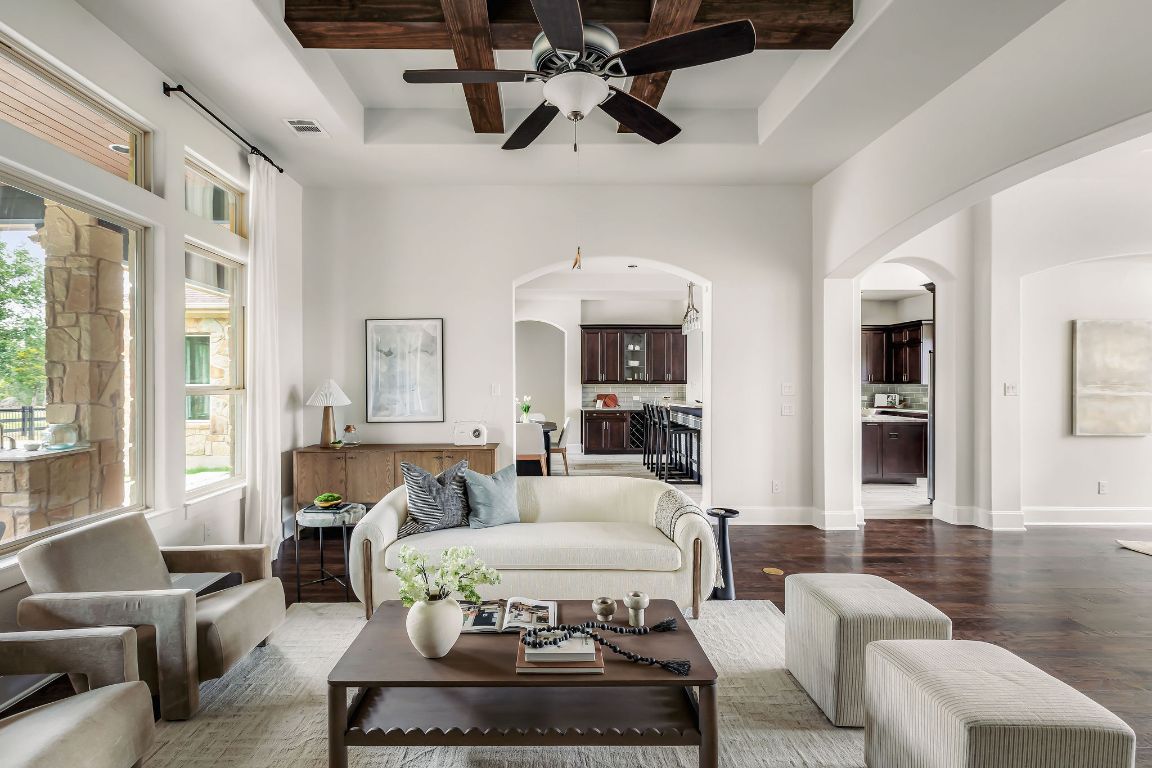 812 Jennings Branch Georgetown, TX 78633 - Photo 13 of 40 Inviting, cozy and gorgeous