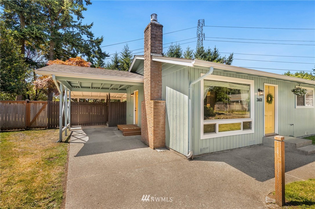 3601 Northeast 23rd Court Renton, WA 98056 - Photo 3 of 23